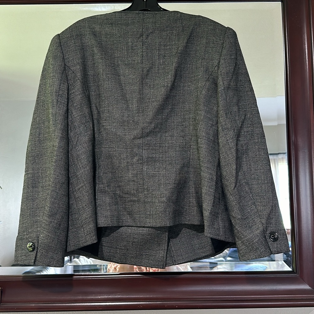 Authentic Escada Asymmetrical Blazer - image 5